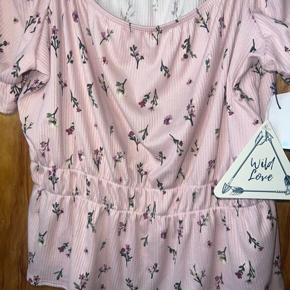 NWT Short Sleeve Light Pink Floral Ribbed Off Shoulder Blouse Size Large - Picture 4 of 10